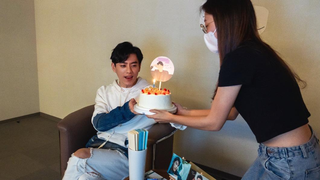 李程彬即將迎接35歲生日。(圖/八大電視提供)