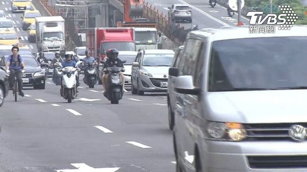 車主們注意!11/30起汽機車未保「強制險」恐噴3萬2
