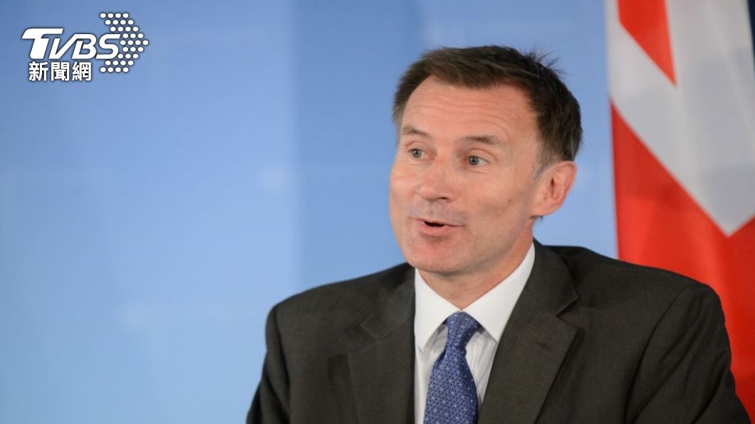 英財相公布緊急預算案 削減支出、增稅緩解危機