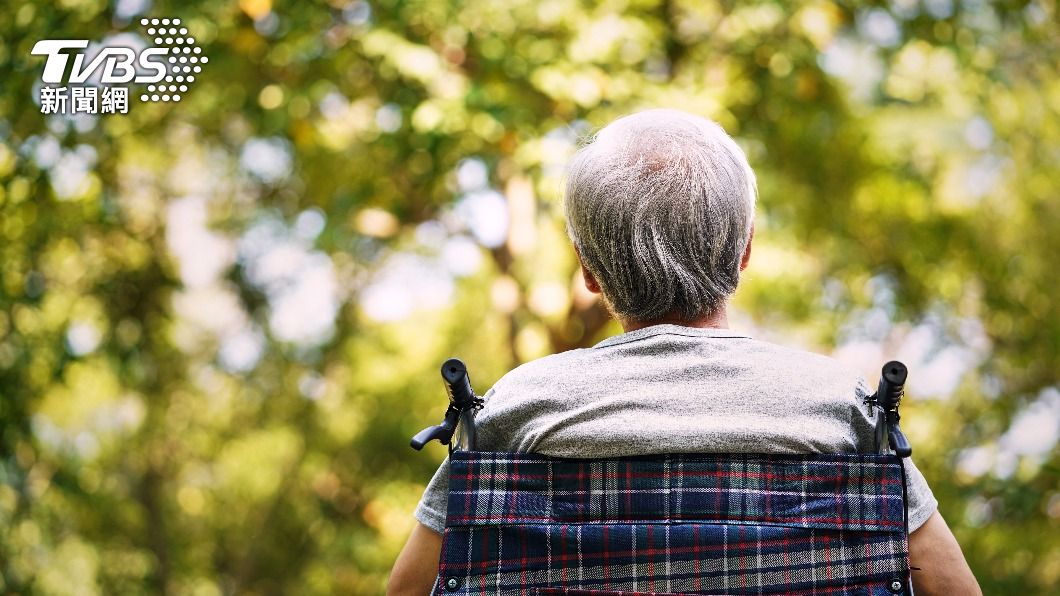 日本爆「老翁殺妻案」震驚社會。（示意圖／shutterstock達志影像）