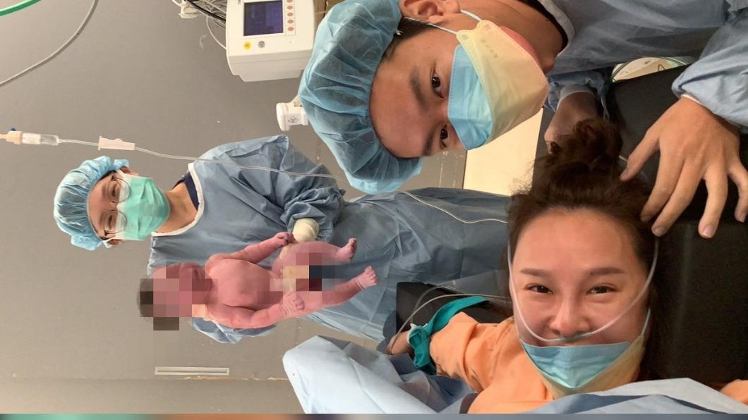 美女主播張齡予生了！剖腹產下「3520g小班長」　老公全程陪產淚崩