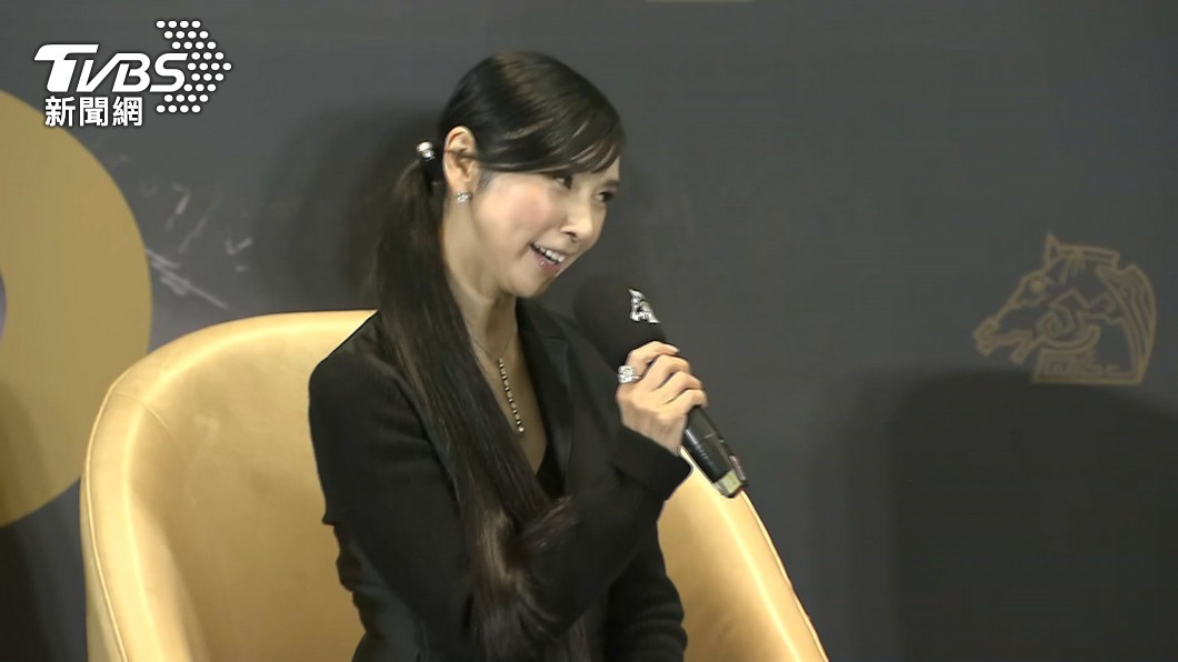 62歲的日本奧斯卡影后黑木瞳。(圖/TVBS)