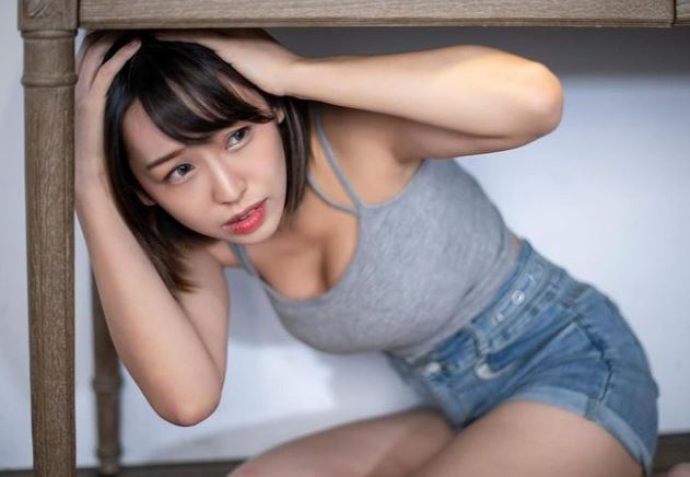 希希身材好到，讓網友焦點全歪掉。（圖／翻攝自希希IG）