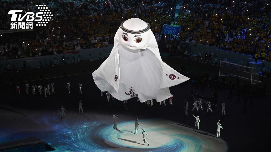2022世足吉祥物「La'eeb」壓軸登場,頗具傳承意義。(圖/達志影像美聯社)