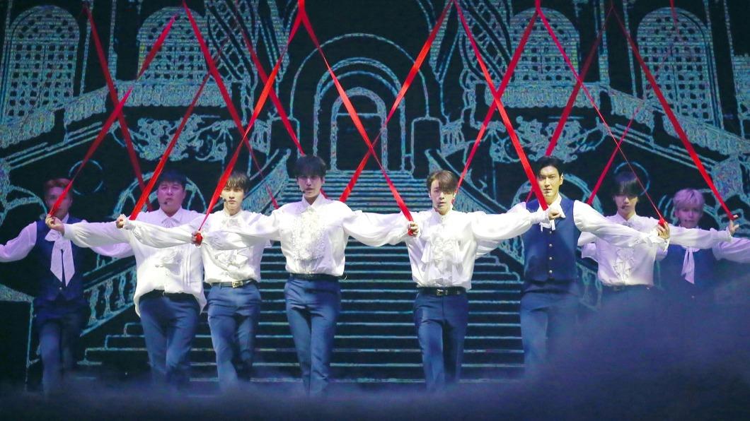 Super Junior剛結束香港場演出。（圖／翻攝自Super Junior臉書）