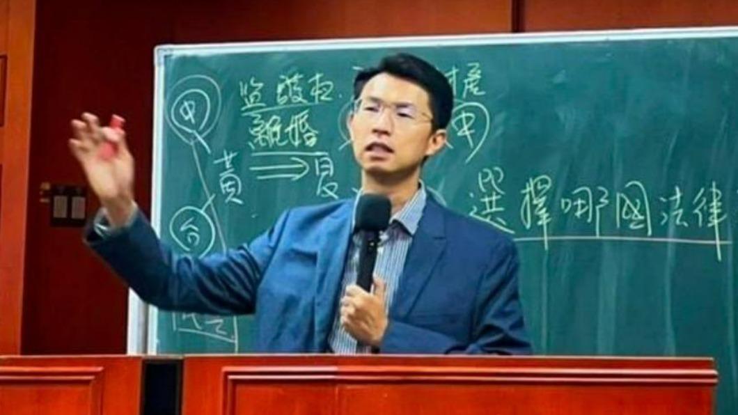 律師劉韋廷。(圖/Facebook劉韋廷律師的立勤小學堂)
