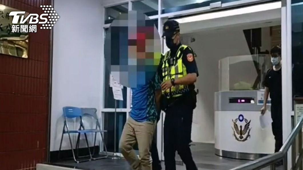 犯嫌遭警方移送。（圖／TVBS）
