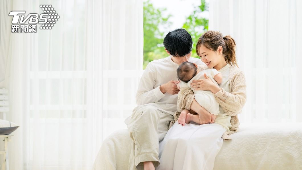 自然產或剖腹產都不會影響產後的性生活。（示意圖／shutterstock達志影像）