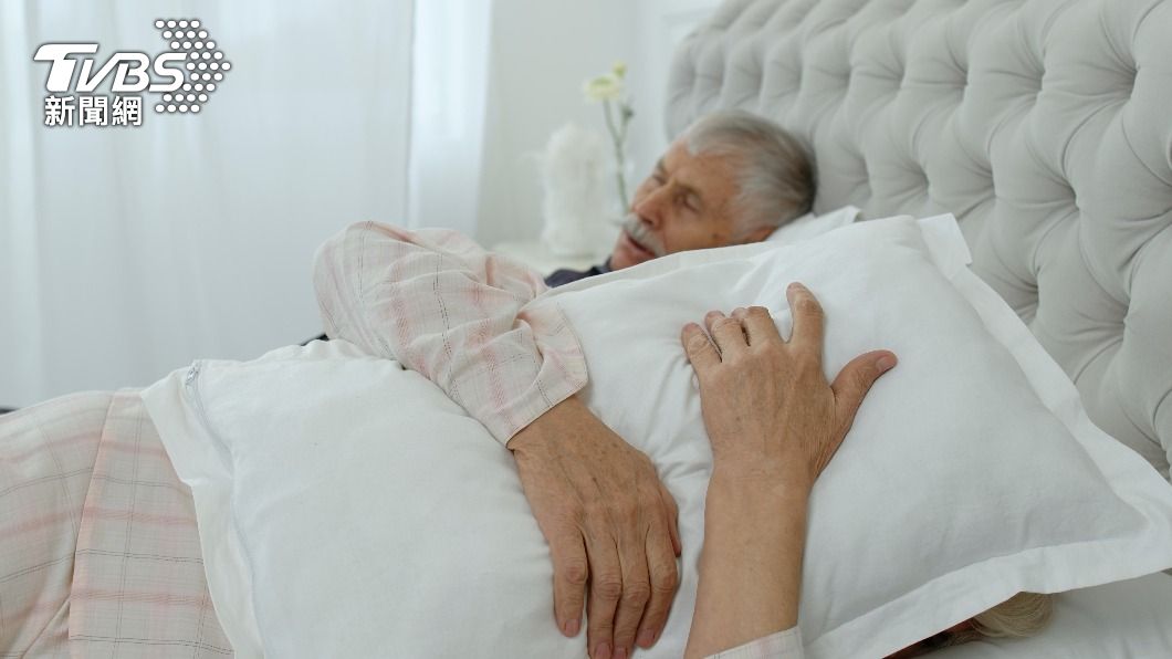 醫師表示睡眠品質不佳的原因眾多。（示意圖，非當事人／shutterstock達志影像）