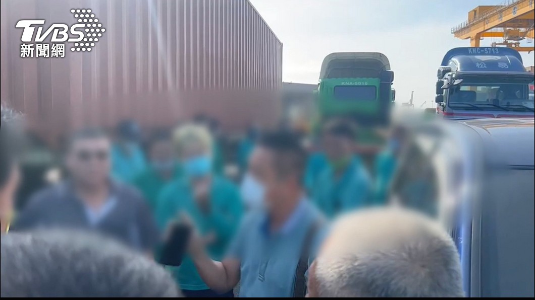 台中港爆衝突!遭兄弟檔打斷3肋骨 15大車幫討公道