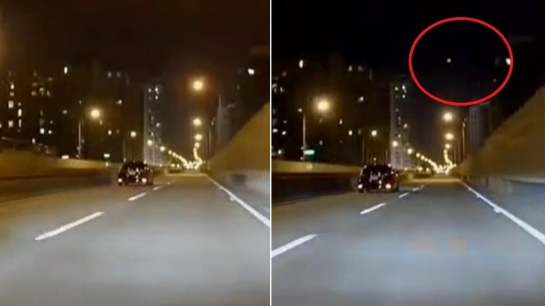案發前一刻，其中一盞路燈突然熄滅。（圖／民眾提供）