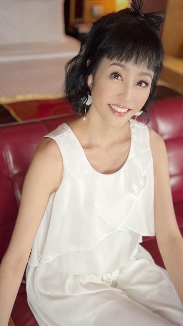唐玲吐露切除黑痣後的化驗結果。(圖/翻攝自唐玲臉書)