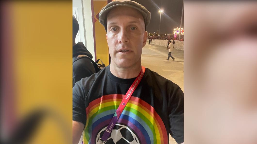美記者穿彩虹衣看世足竟被擋門外　發文抱怨後手機被沒收