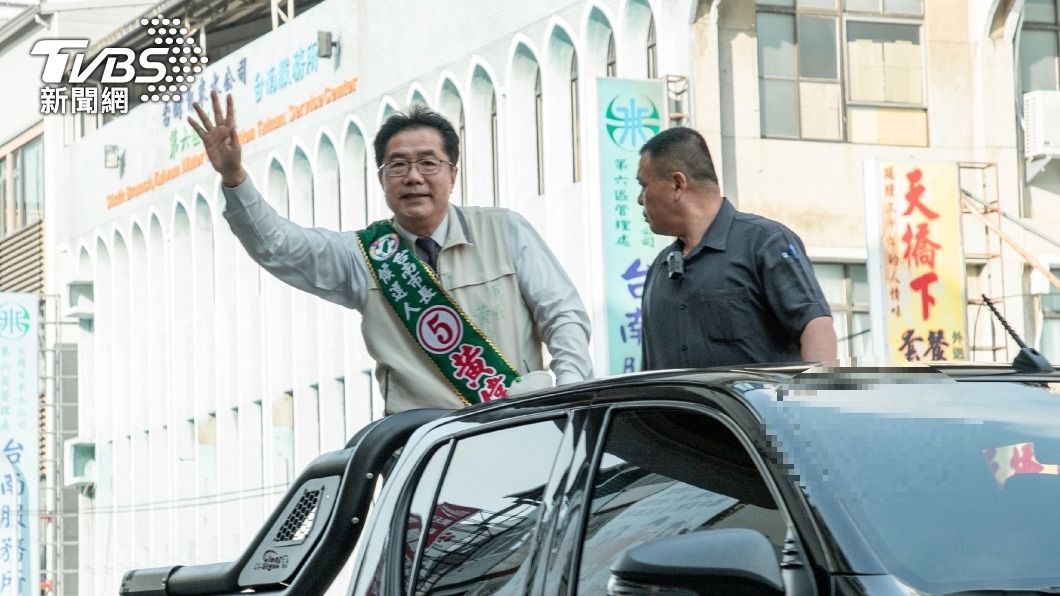 選戰倒數3天!黃偉哲車隊遊行拜票 盼再為台南服務4年