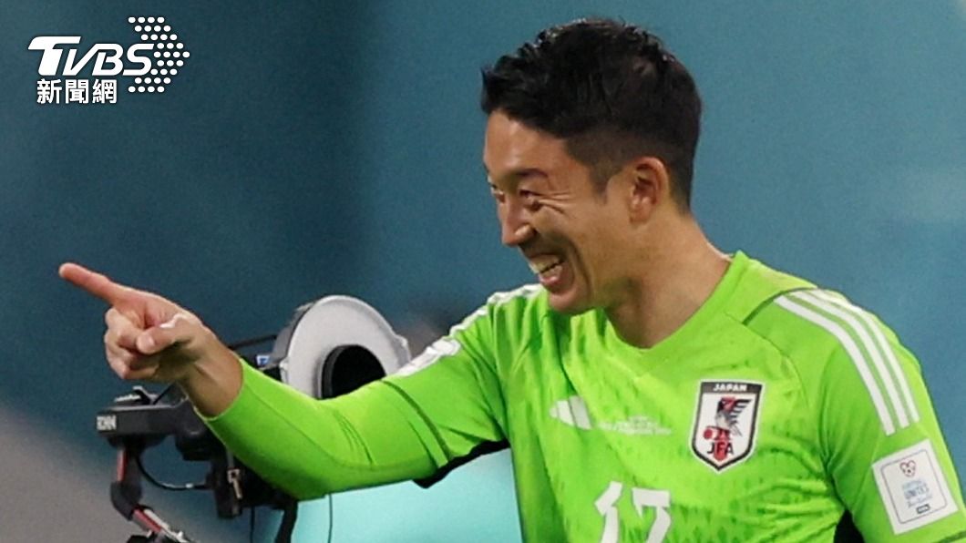 日本門將權田修一連擋4次射門！　神救援獲最佳球員