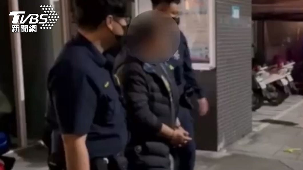 警方將犯嫌移送。（圖／TVBS）