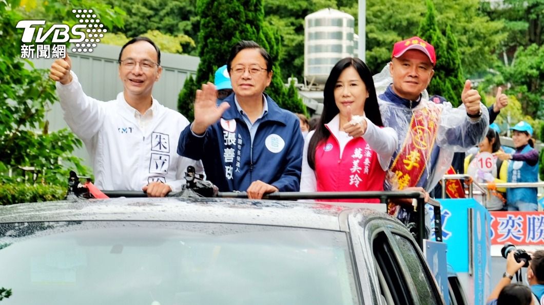 朱立倫陪車隊掃街 對張善政有100%信心