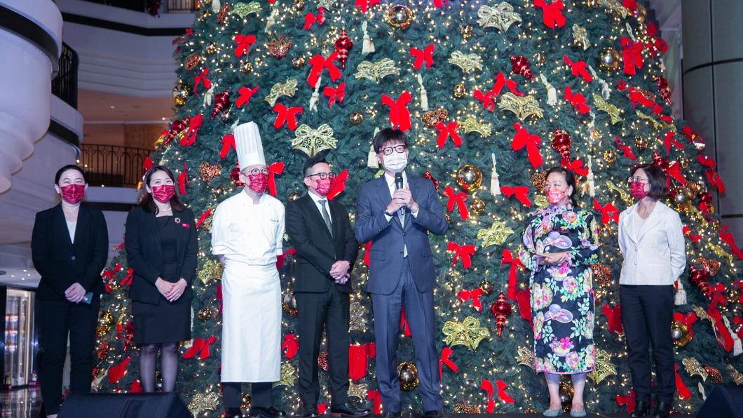 快來打卡!君悅、晶華耶誕樹閃耀 應景烘焙甜品開賣
