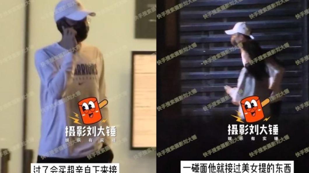 買超深夜摟妹回房,遭狗仔直擊拍下。(圖/翻攝自「攝影劉大錘」微博)