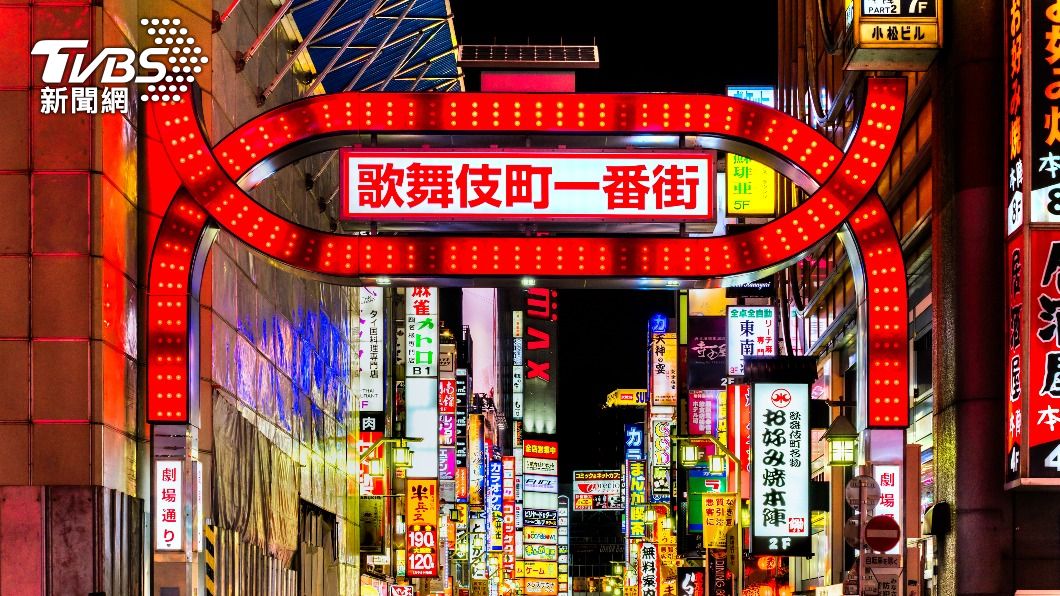 新宿歌舞伎町有獨特的賒帳文化。(示意圖/shutterstock 達志影像)