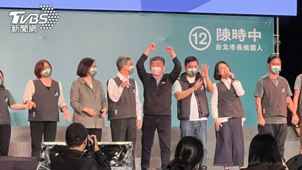 陳時中表示,自己讓大家失望了,並祝福蔣萬安。(圖/許宏超攝)