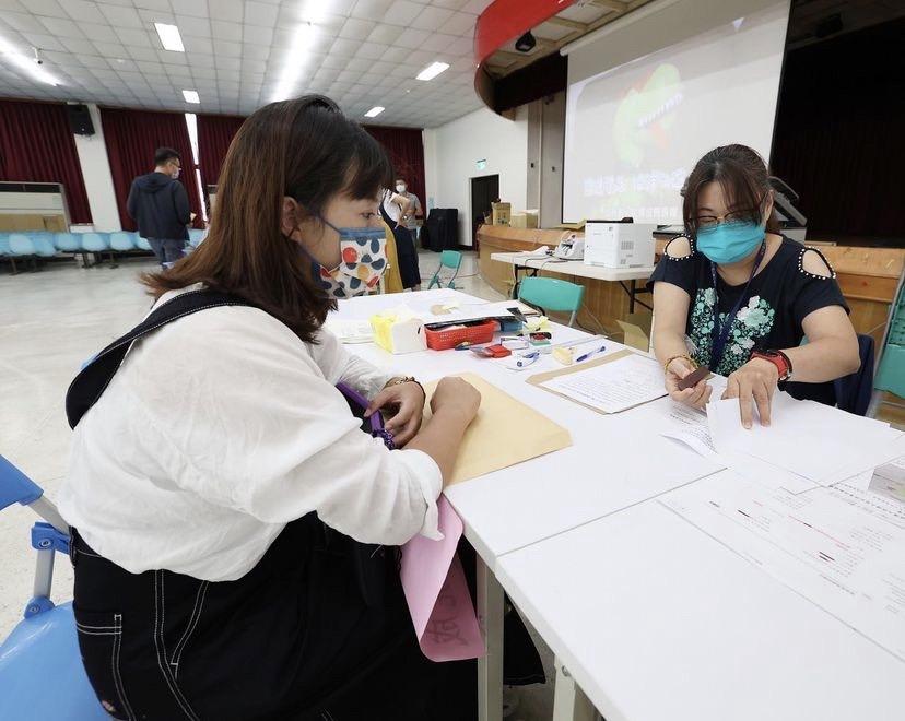 蔡阿嘎工作室參選人洪嘉璘。（圖／翻攝自蔡阿嘎IG）