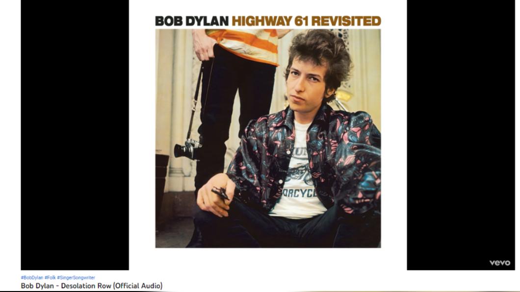 巴布狄倫的歌曲〈Desolation Row〉廣受好評。(圖/翻攝自Bob Dylan YT頻道)