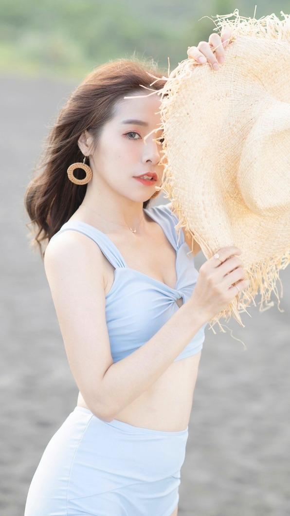 張語芯希望讓粉絲看到不同面向的她。(圖/iWIN曖維多媒體提供)