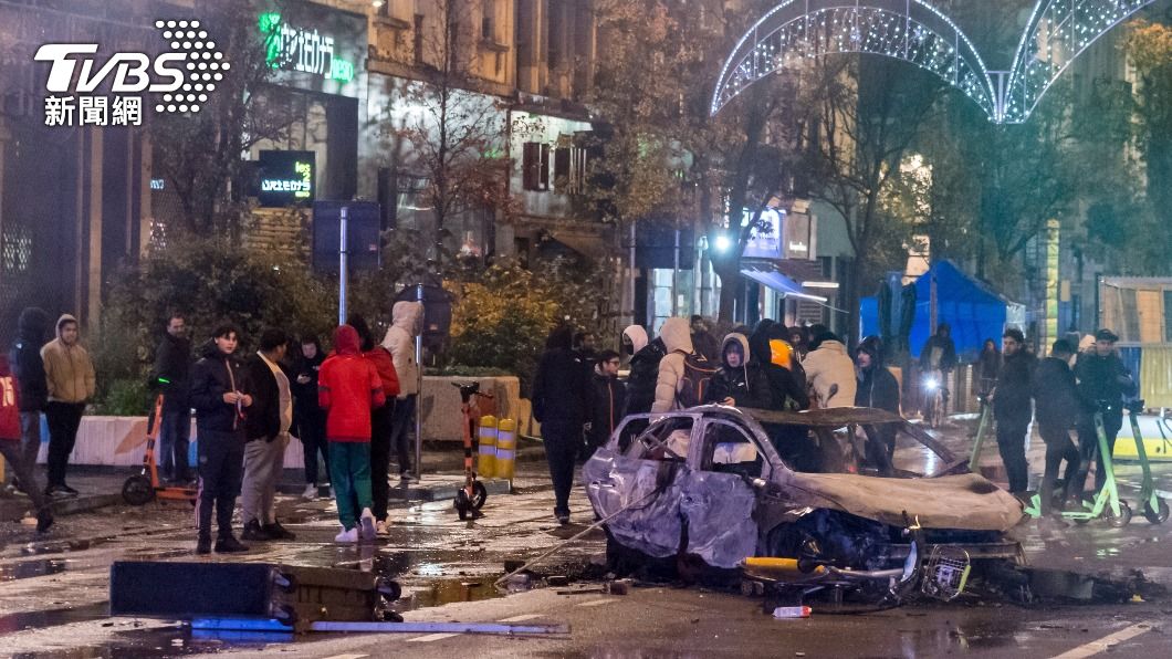 難接受世足爆冷！比利時踢輸摩洛哥　首都「火燒車」暴動