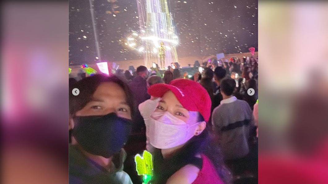 舒淇時常在社群上放閃PO出與男星馮德倫的合照。(圖/翻攝自舒淇IG)