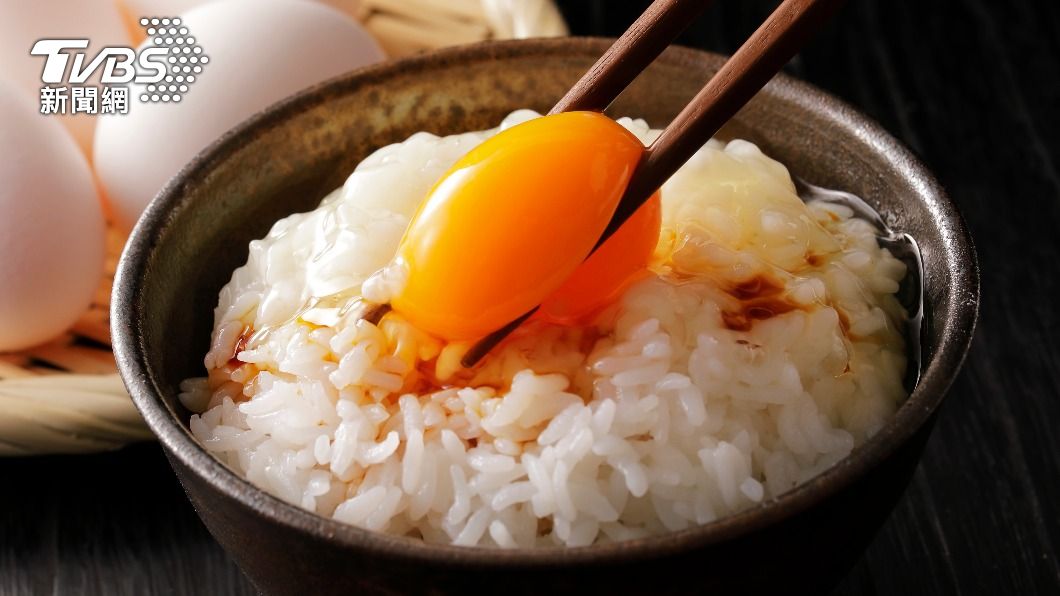 怕禿頭偏方「男每天吞3顆生雞蛋」　醫驚：恐愈吃愈禿
