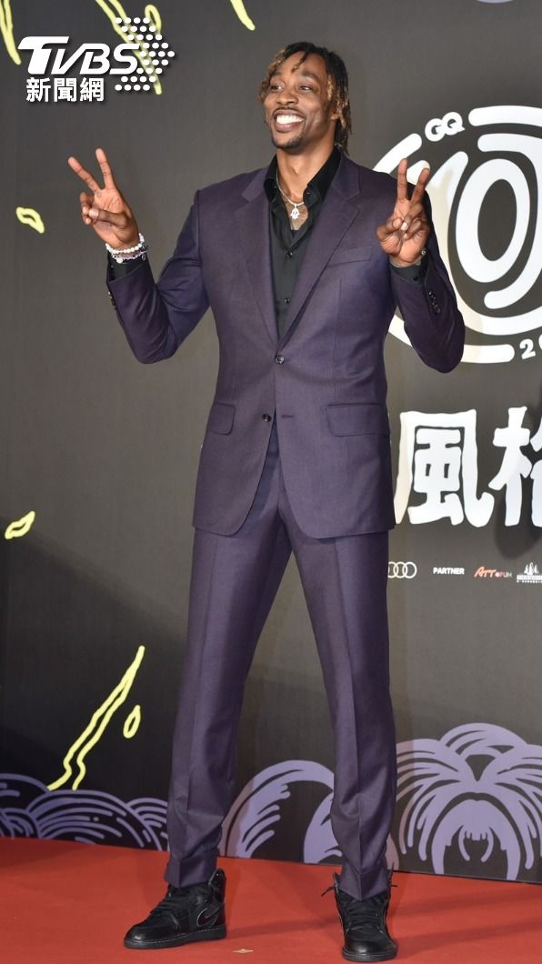 魔獸向現場熱情打招呼。(圖/梁恩誌攝)