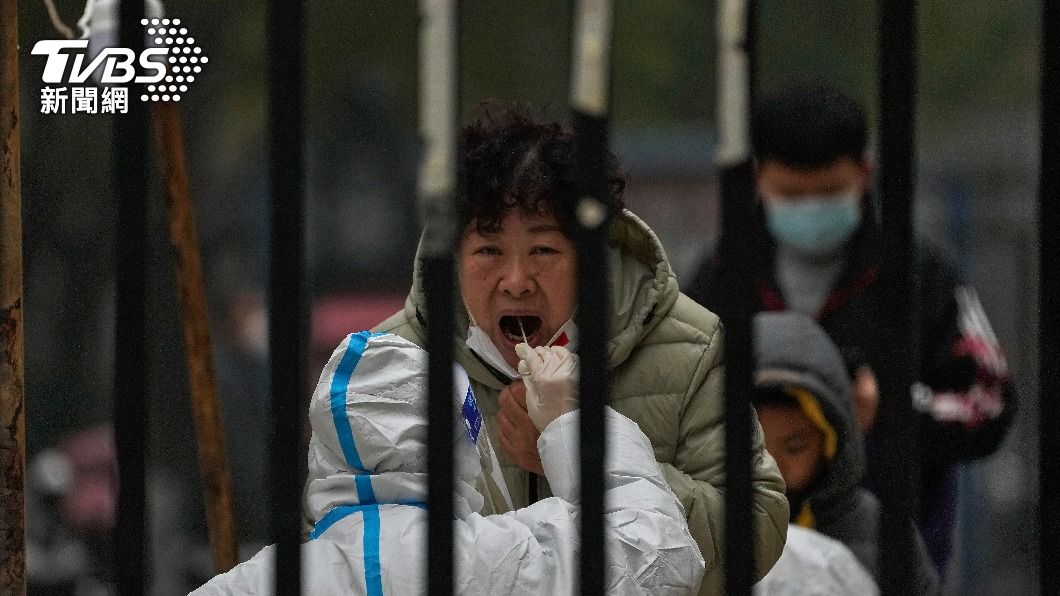嚴格的清零政策,讓許多中國民眾非常徬徨。(圖/達志影像美聯社)