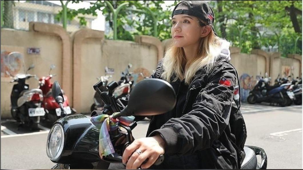 在台車禍竟「沒人理」! 德國正妹震驚:無法理解