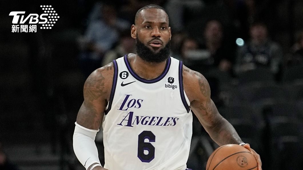 37歲的NBA巨星詹姆斯(LeBron James)靠「禁食紅肉」維持20年的巔峰期。(圖/達志影像美聯社)