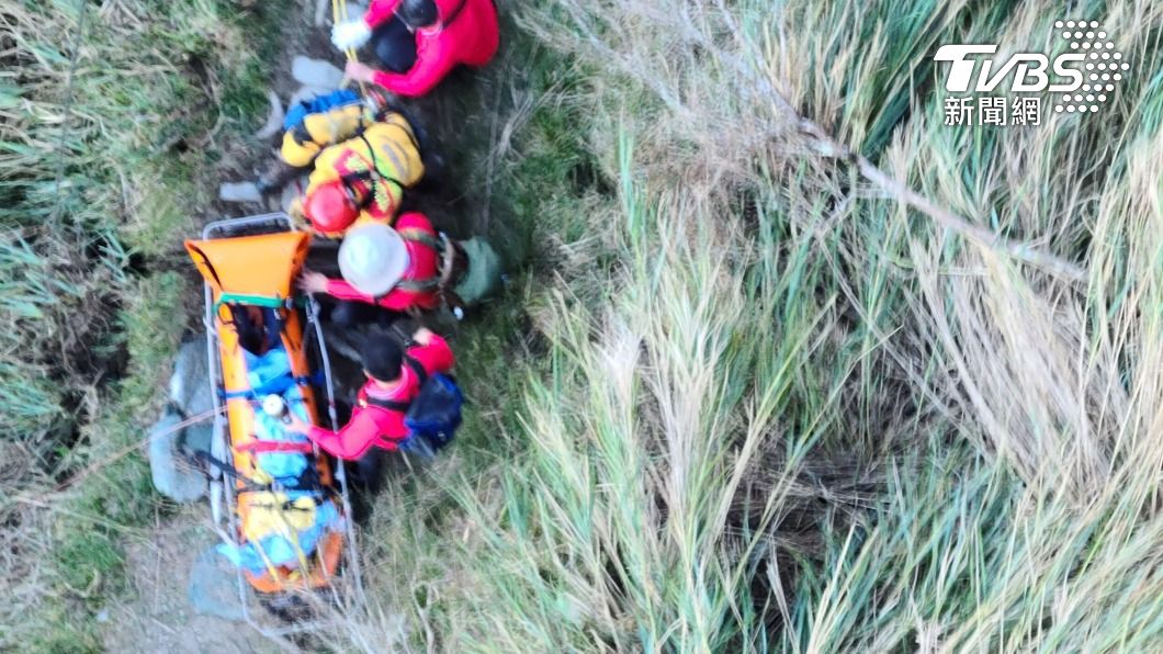 6旬男太平山健行昏迷!友CPR無效 黑鷹吊掛送醫仍亡