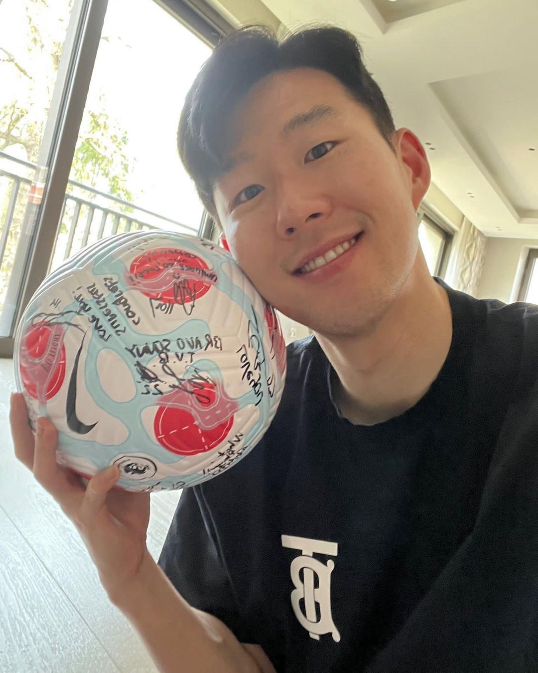 孫興慜為韓國炙手可熱的足球巨星。(圖/翻攝hm_son7 IG)