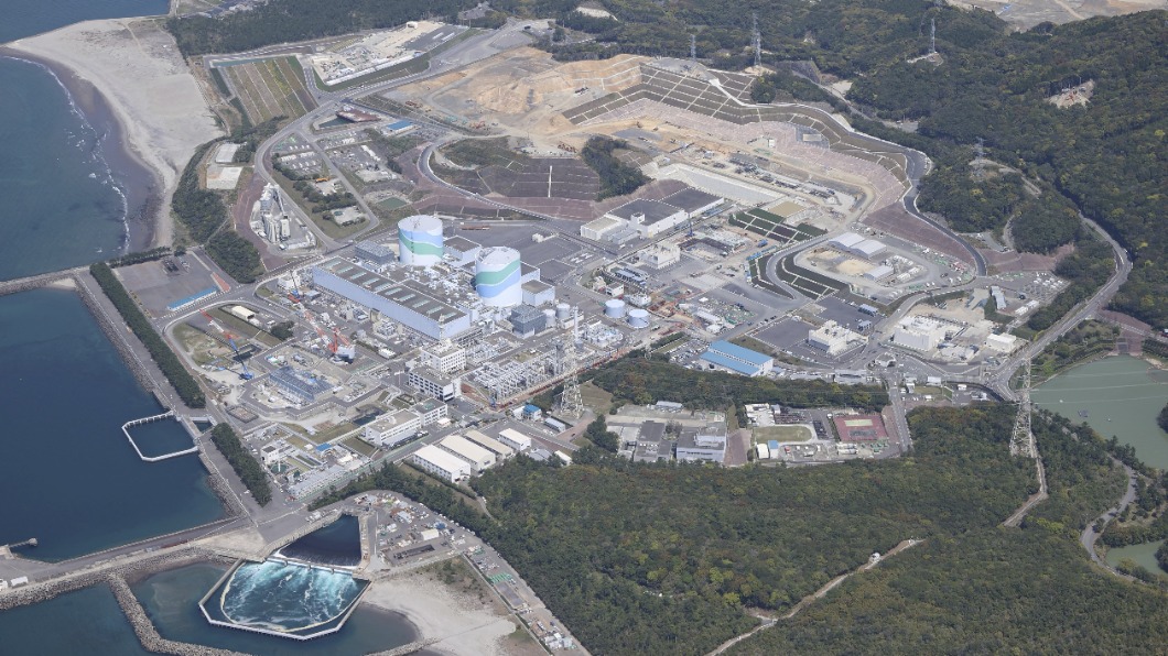 日本電力公司集體虧損 央求政府調高電費