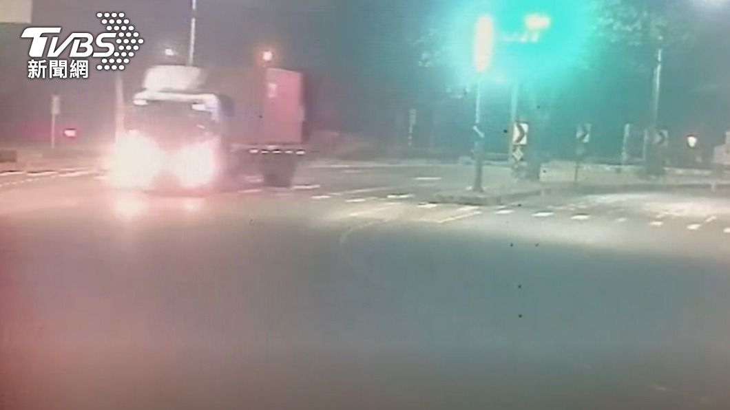 路口監視器。（圖／TVBS）