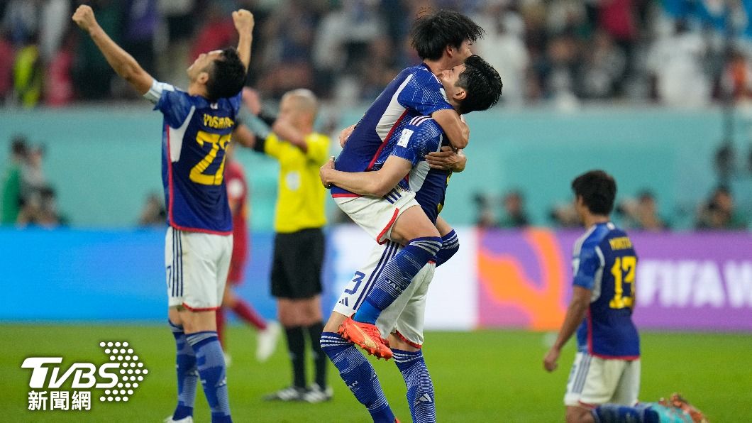 日本隊晉級16強。(圖/達志影像美聯社)