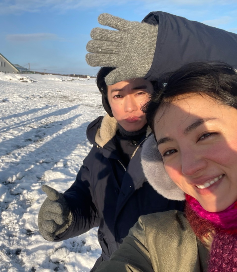 佐藤健(後)、滿島光劇中感情相當動人。(圖/Netflix提供)