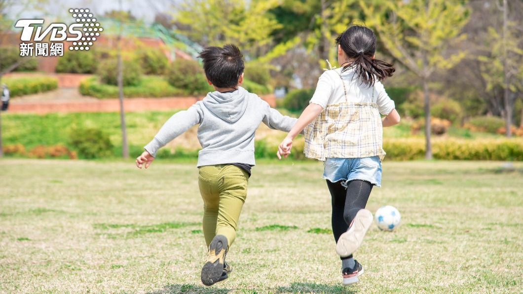 嫌小孩吵!日本公園屢遭投訴宣布關閉 網怒:蓋墓地算了