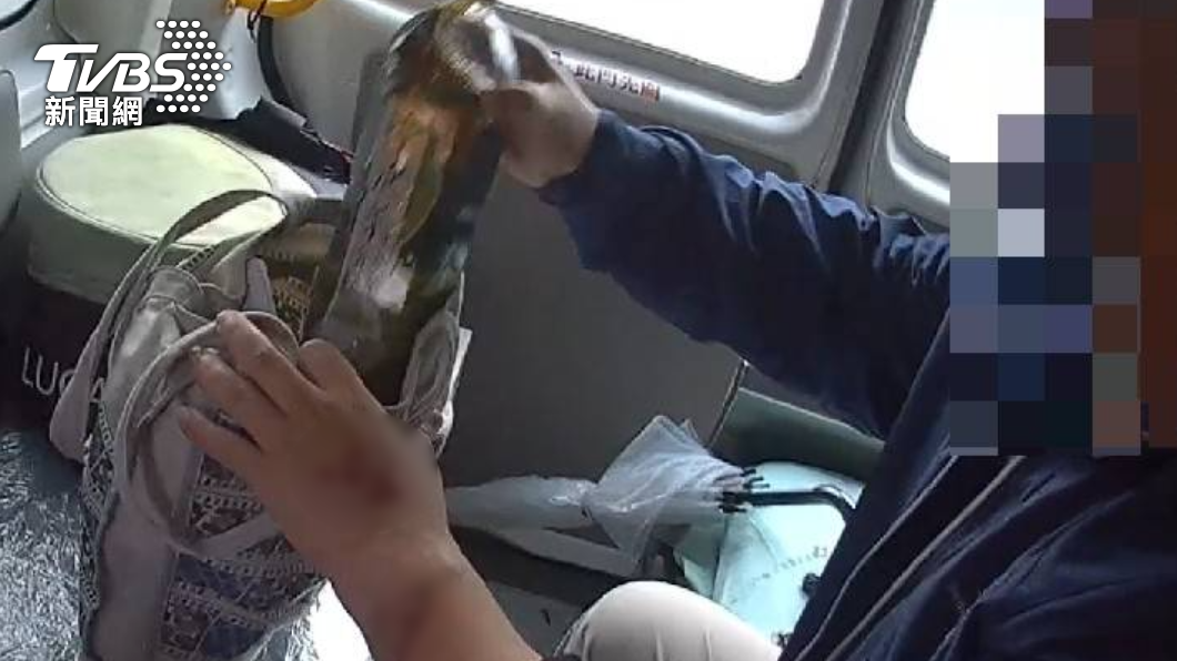 放炮歡迎友宮意外濺血！風太大爆竹殘屑傷信眾　消防局罰了