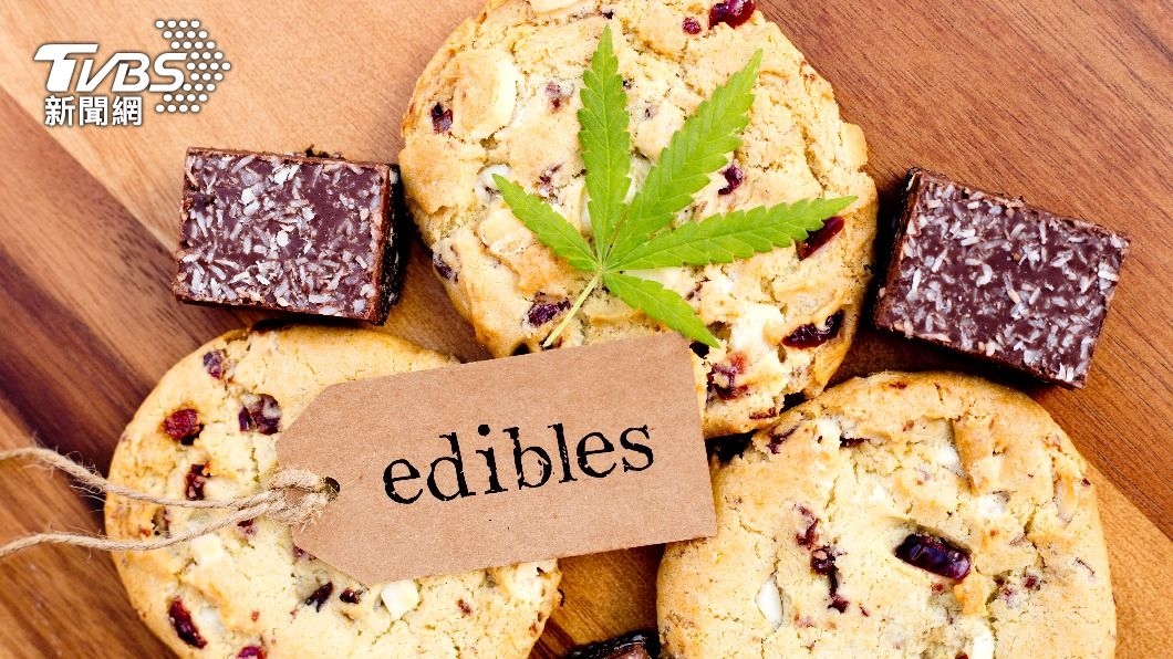 美國中學生疑似服用過量食用大麻，出現身體不適的狀況。（示意圖／shutterstock達志影像）