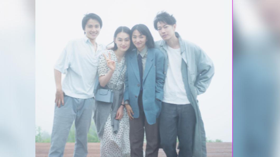 日劇《First Love 初戀》擄獲大批劇迷的心。(圖/翻攝自滿島光IG)