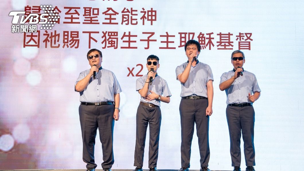 2022第四屆愛無限公益餐會 400人齊聚溫馨迎聖誕