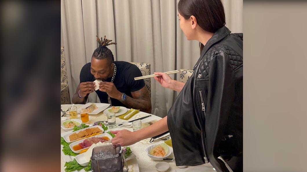 除夕年菜訂了沒?跟魔獸霍華德資吃同款 經典名菜「富貴雙方」這裡有