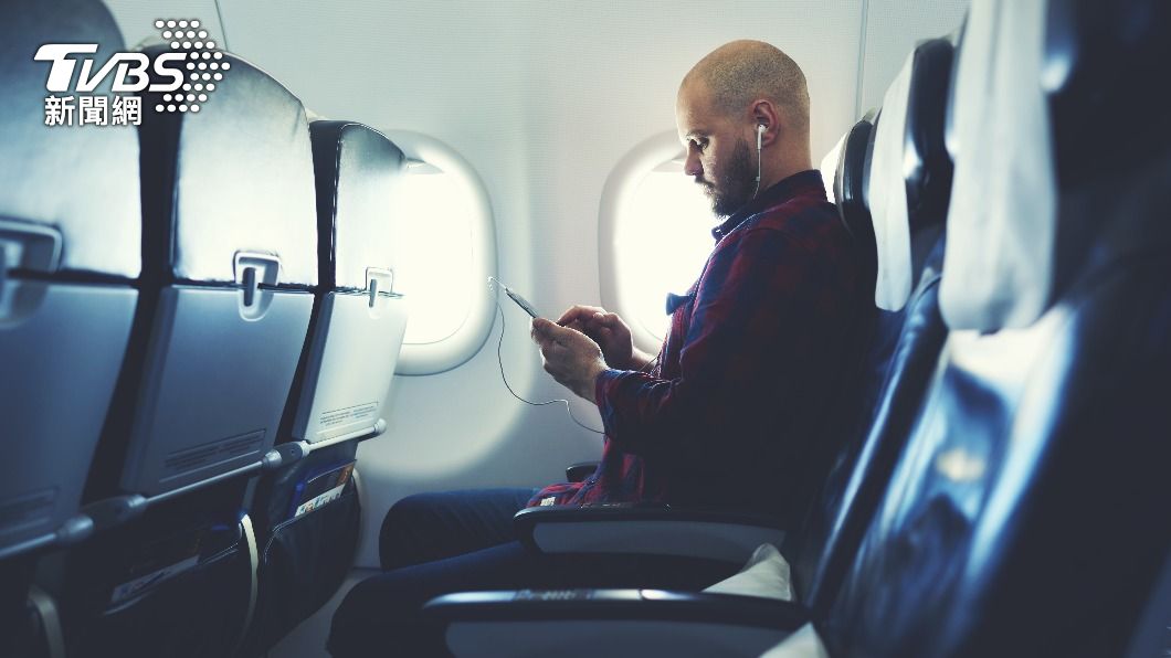 飛航模式將消失?歐美航空將開放機上使用5G 專家曝2大隱憂