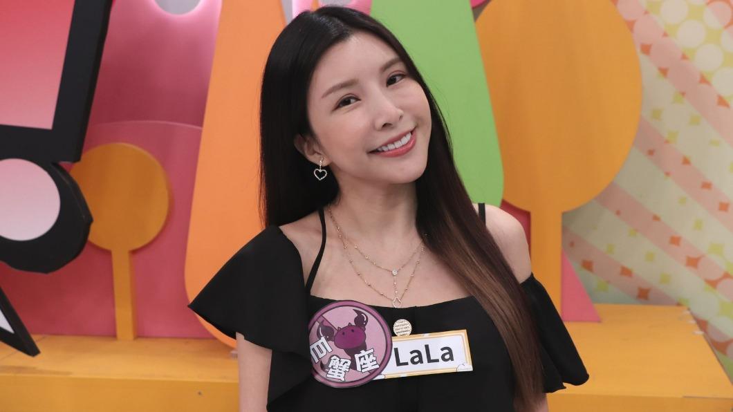 雙魚閨密搶男友「跪地哭求成全」當眾給難堪 Lala:比八點檔精彩