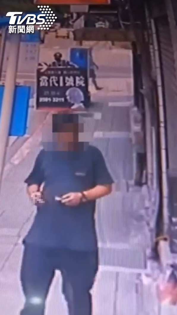 嫌犯先前因被警方強制送醫心生不滿。（圖／TVBS）